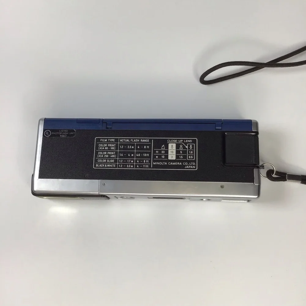 Vintage Minolta Pocket Pak 440e Film Camera.